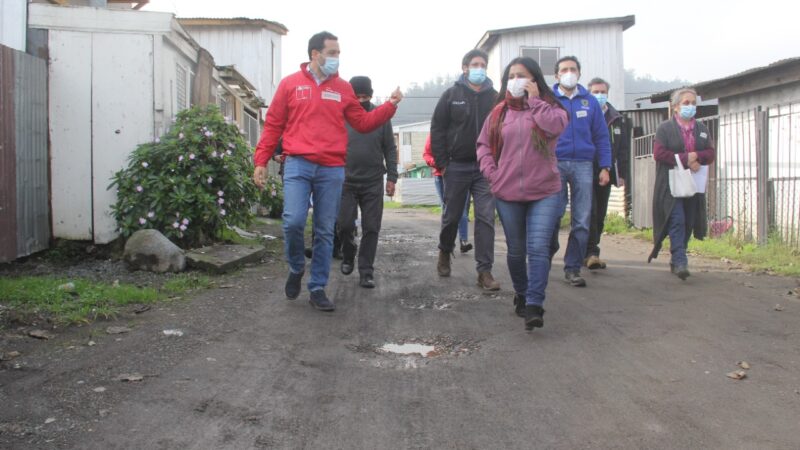 Vecinos de Pedro de Valdivia Bajo se suman al trabajo del Minvu para mejorar condiciones habitacionales y urbanas