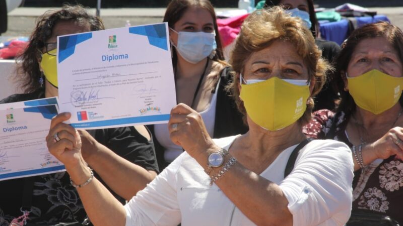 50 mujeres se capacitan en Talcahuano y Concepción para iniciar micro emprendimientos