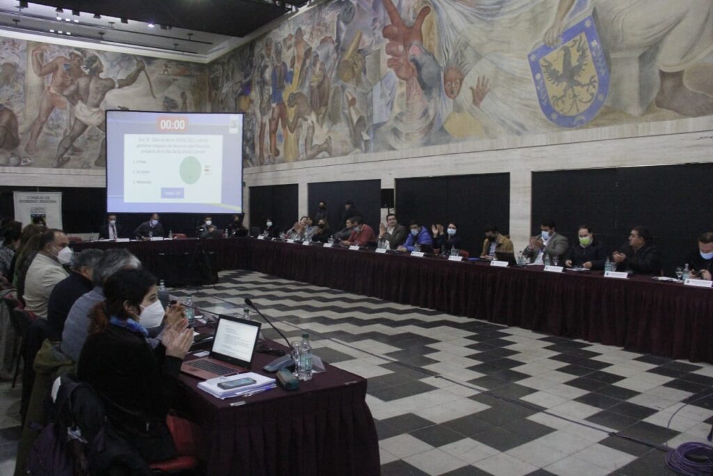 Minvu obtiene recursos para pavimentación participativa en Isla Santa María