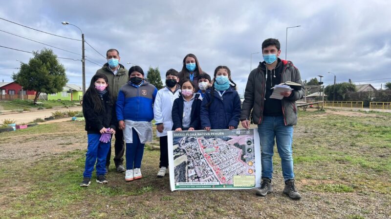 Niñas y niños de Lebu participan en recorridos barriales para mejorar su entorno