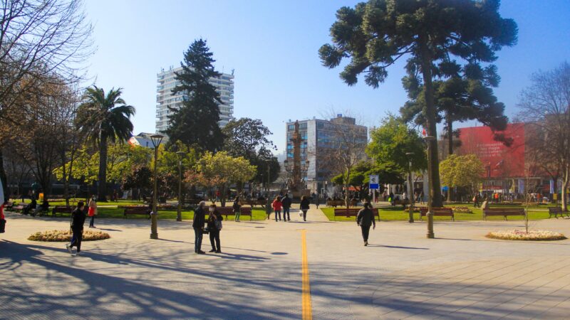 Totalmente remozada luce Plaza de la Independencia de Concepción
