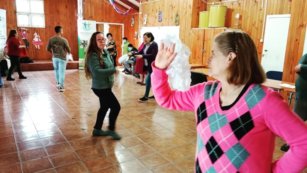Danzas Latinoamericanas se toman Curanilahue