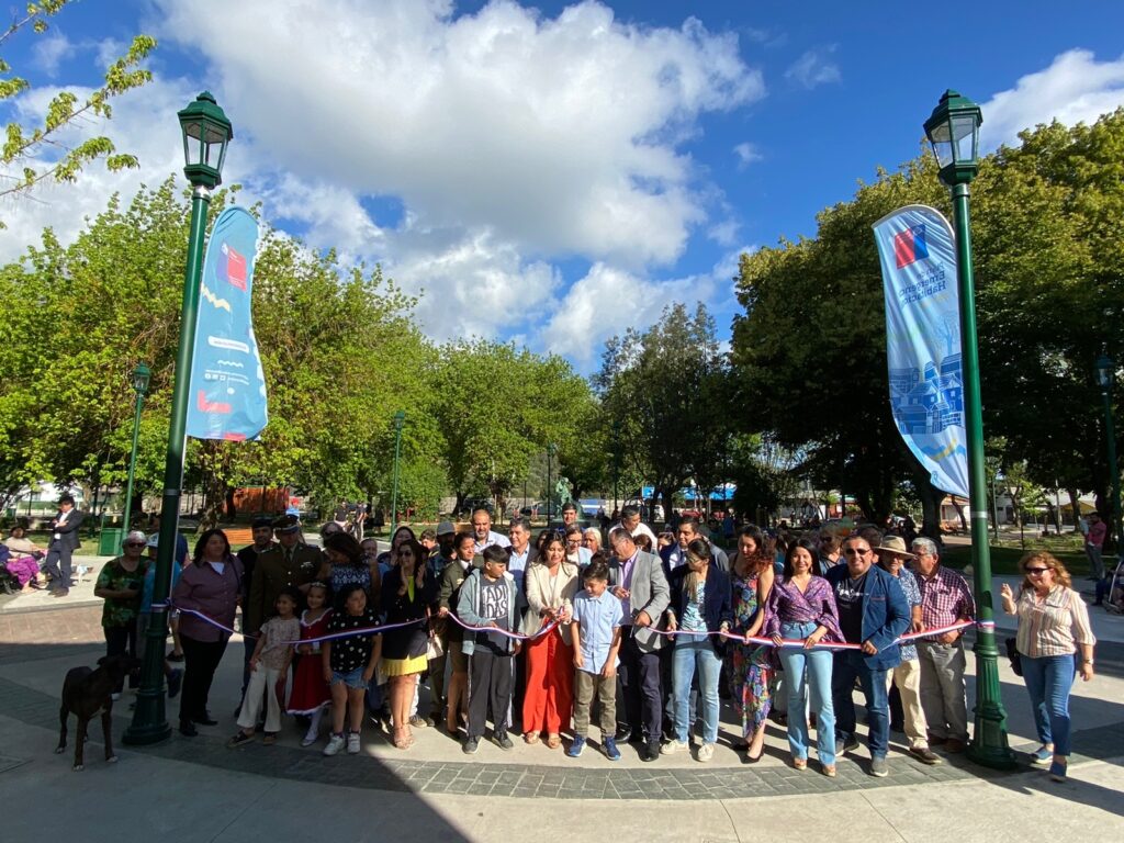 Minvu renueva la plaza de Talcamávida