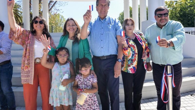 Plaza de Armas de Lota abre a la comunidad con nueva cara