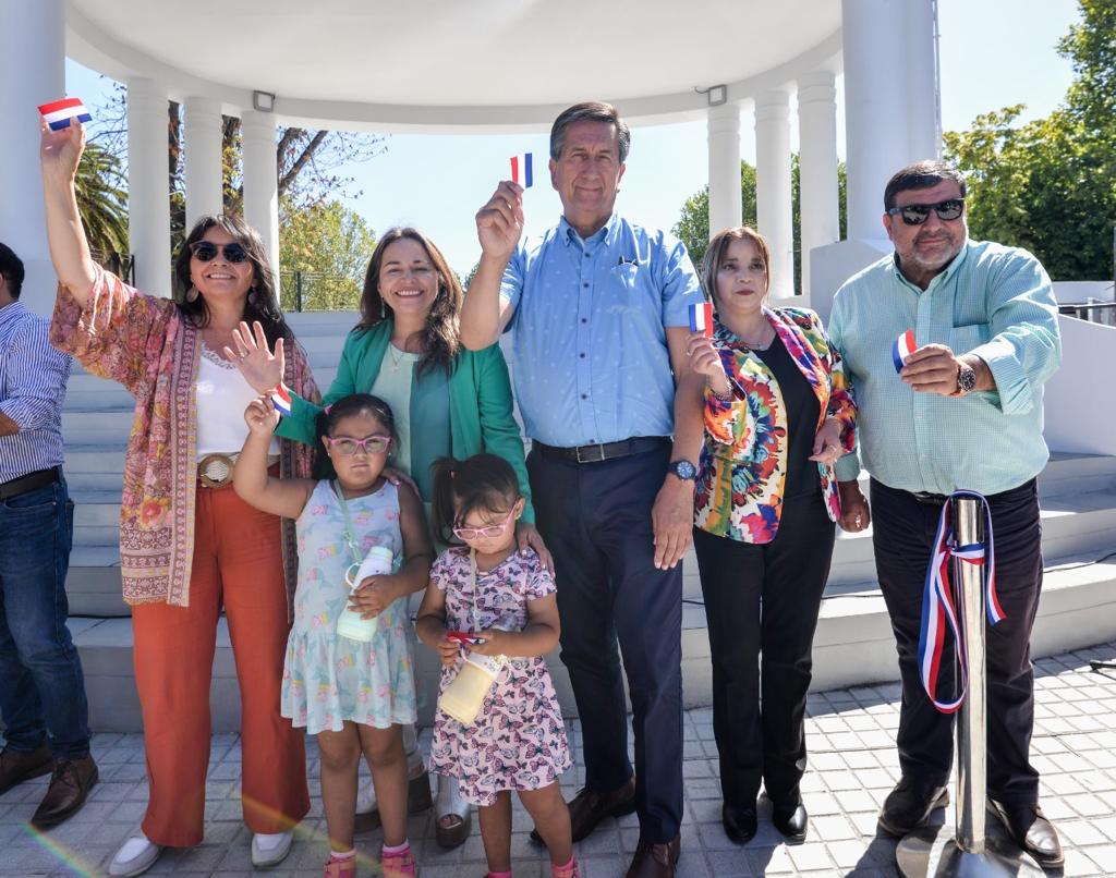Plaza de Armas de Lota abre a la comunidad con nueva cara