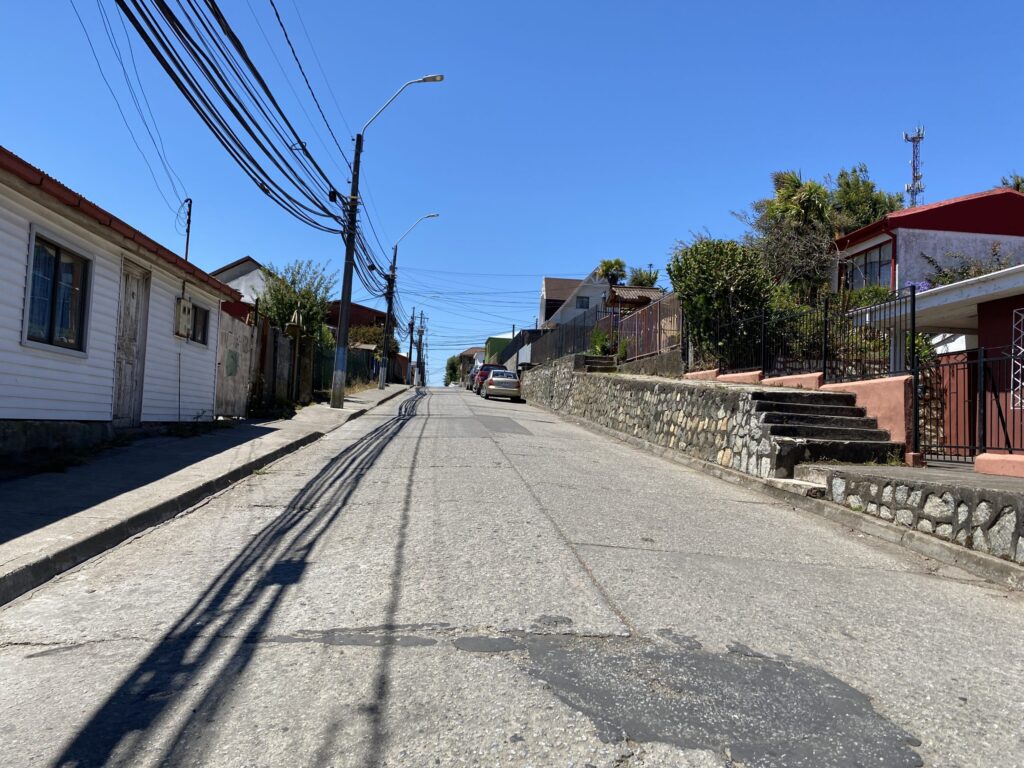 Focos con autonomía reforzarán alumbrado público en Cerro David Fuentes de Talcahuano