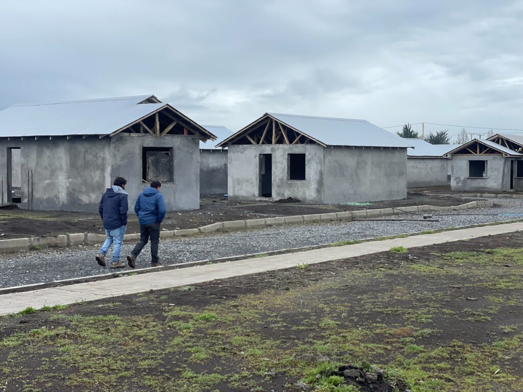 Más de un 60% de avance presenta el conjunto habitacional San Lorencito ll y Unión y Esperanza de Quilleco