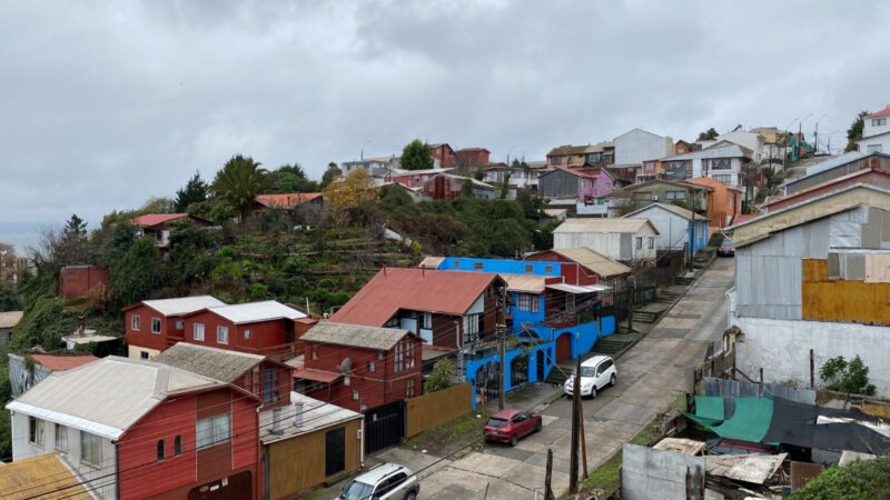 Familias de Talcahuano inician proceso de diseño de obras para cerro David Fuentes