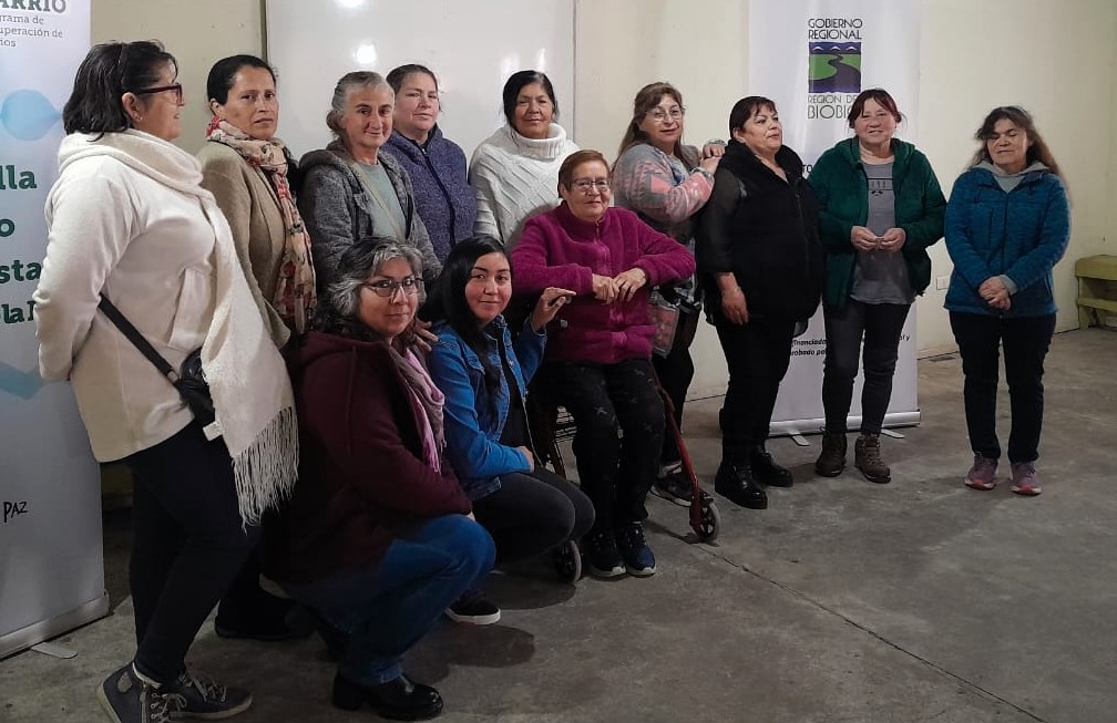 Mujeres de San Pedro de la Paz se superan con talleres gratuitos
