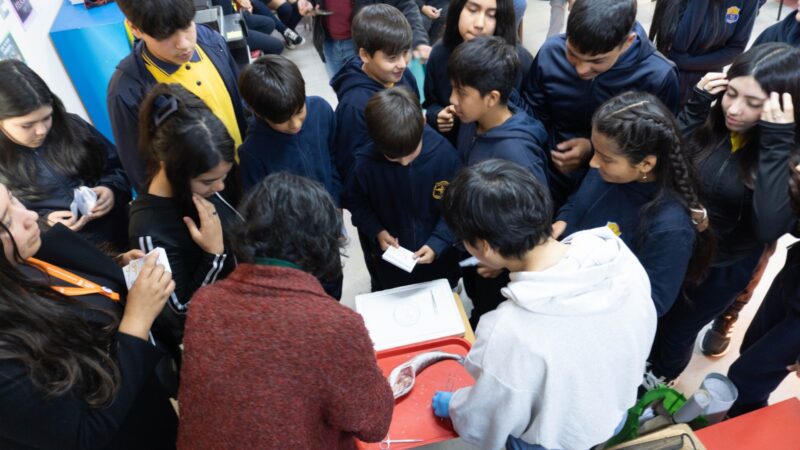 Quiero mi Barrio impulsa alimentación consciente en estudiantes de Coronel
