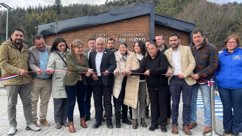 Subsecretaria Elgueta entrega a la comunidad obras Minvu por más de $3 mil millones en Contulmo
