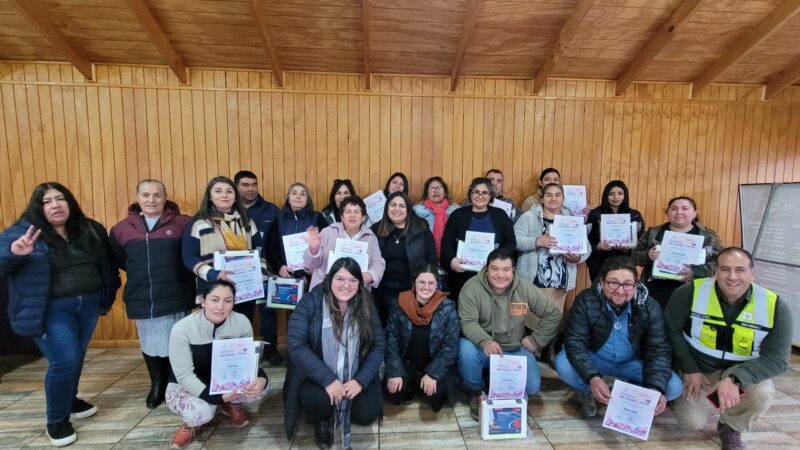 Locatarios gastronómicos de Llico, Rumena y Punta Lavapie se capacitan en Primeros Auxilios