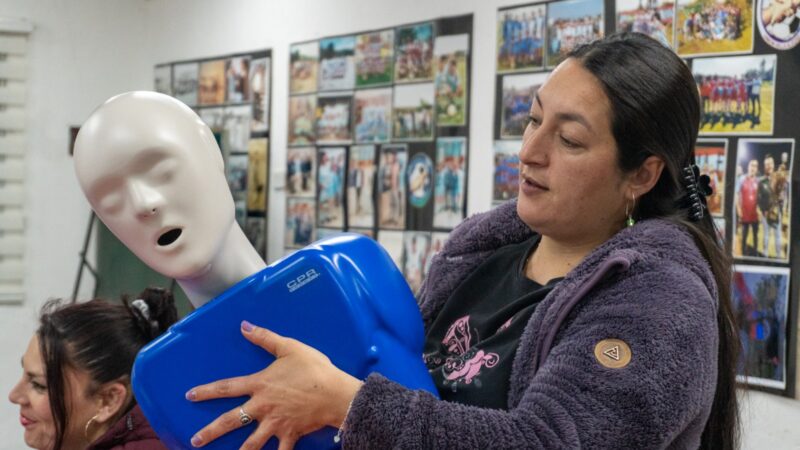 Quiero mi Barrio crea grupo de cuidadoras para personas mayores y dependientes en Coronel