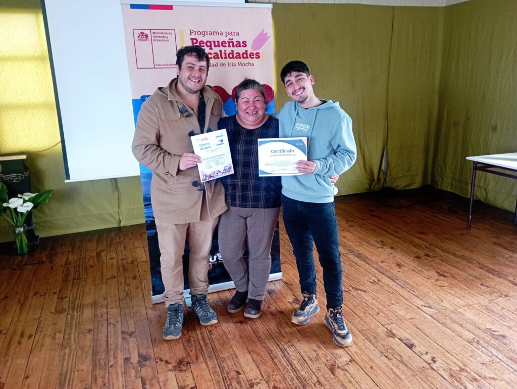 Pymes de Isla Mocha acceden a Escuela gratuita de Emprendimiento