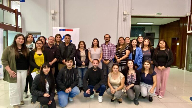 Minvu y Mideso unen fuerzas para fortalecer apoyo a familias a través de la Ley de Cuidados
