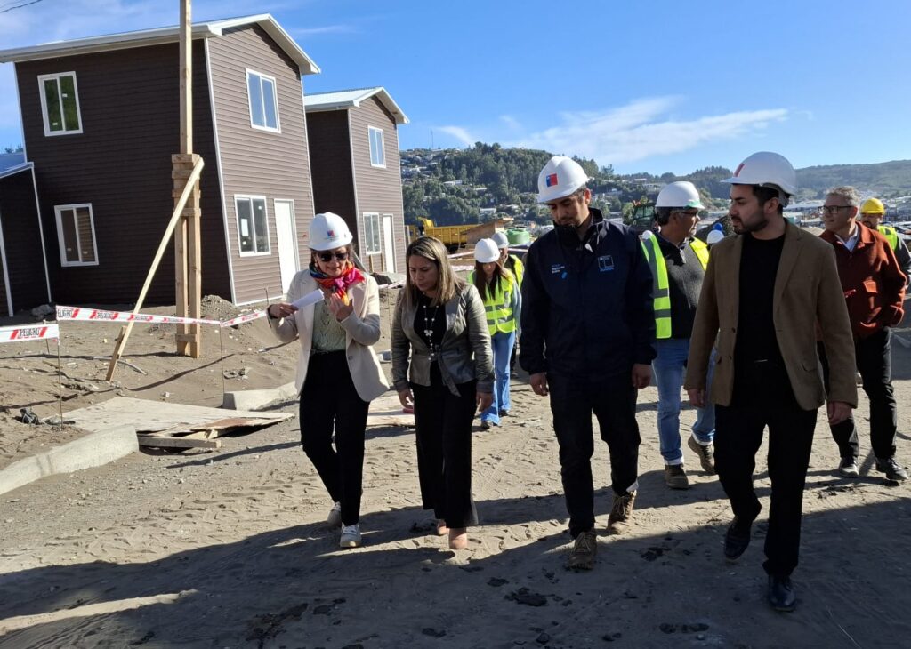 Proyectos habitacionales para “rezagados” y adultos mayores experimentan avances significativos en Lebu