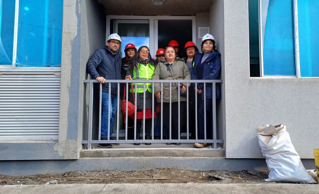 Emblemático megaproyecto que dará solución habitacional a más de doscientas familias en Hualpén experimenta un 87,7% de avance