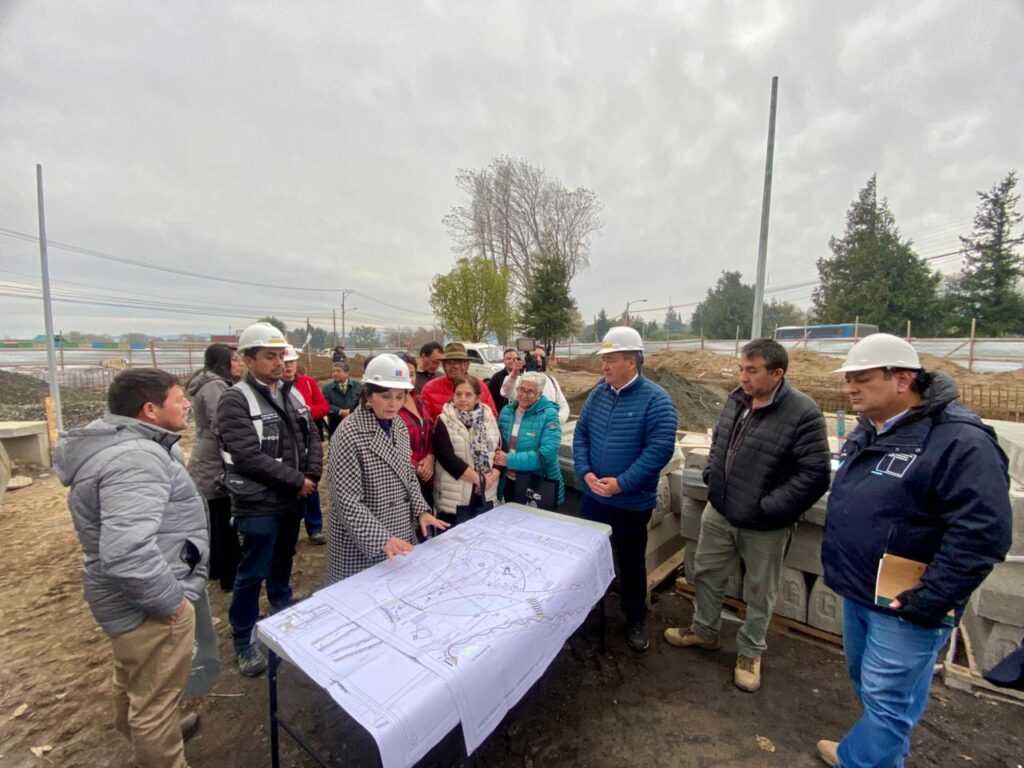 Avanzan las obras de habilitación del circuito de acceso al Cerro Colo Colo en Arauco: inversión supera los 3.200 millones de pesos