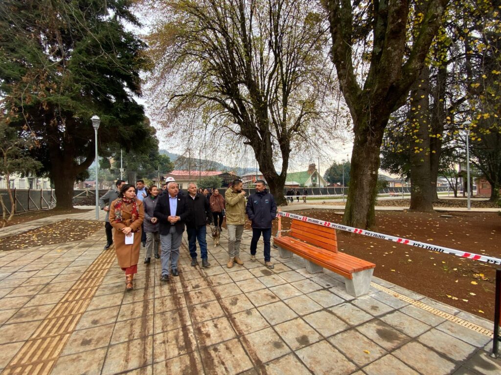 Contulmo avanza en la transformación de su corazón urbano: Proyecto de Mejoramiento de Plaza de Armas alcanza importante progreso