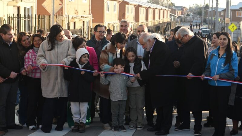 Ministro Montes encabeza inauguración de proyecto habitacional en San Pedro de la Paz y pone nueva meta a Biobío: llegar a 24 mil viviendas entregadas