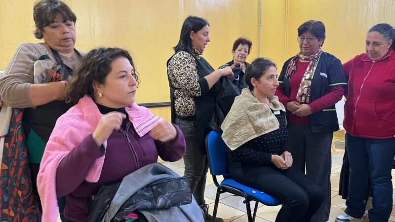 Intercambio de experiencias fortalece formación en peluquería y estética integral en mujeres