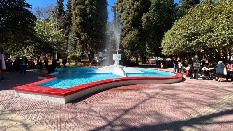 Minvu inaugura mejoramiento de la Plaza de Armas de Contulmo e impulsa millonaria inversión en nuevos proyectos urbanos