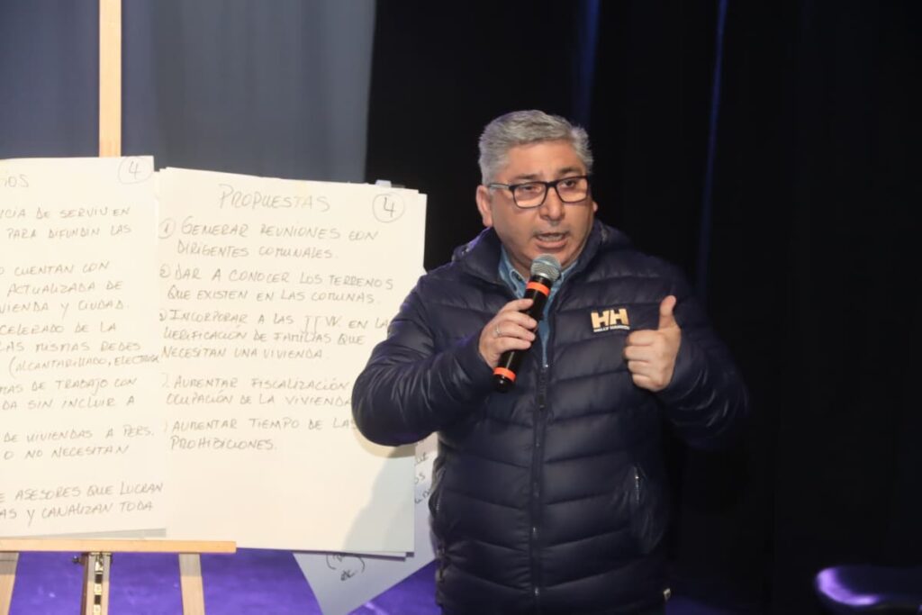 Hombres y mujeres de la Región plasman sus sueños de “Vivienda, Barrio y Ciudad” en cierre del Mes de la Dirigencia