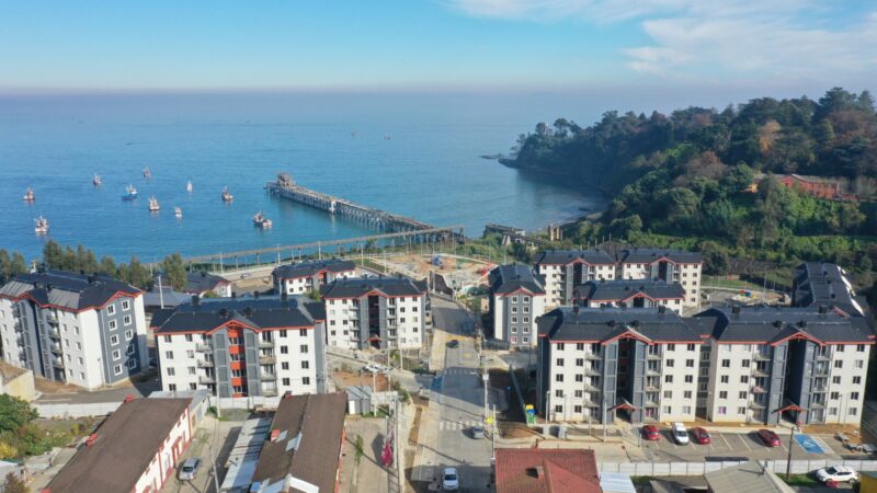 Capacitación en Lota refuerza rol clave de municipios y cambios de la Ley de Copropiedad Inmobiliaria para condominios