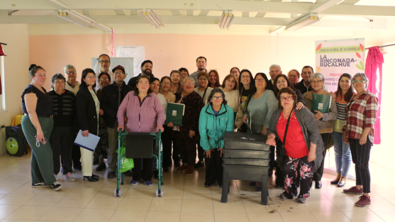 Vecinas y vecinos de Hualqui inician taller de compostaje para dar nueva vida a sus residuos