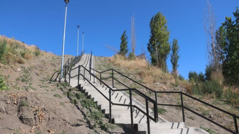 Laja recupera su espacio público con histórica transformación urbana en barrio emblemático