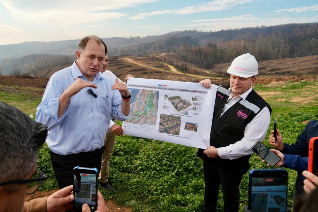 Reconstrucción: Ministro Poduje presentó avance de Ríos de Chile y acelera plazos para iniciar obras este año