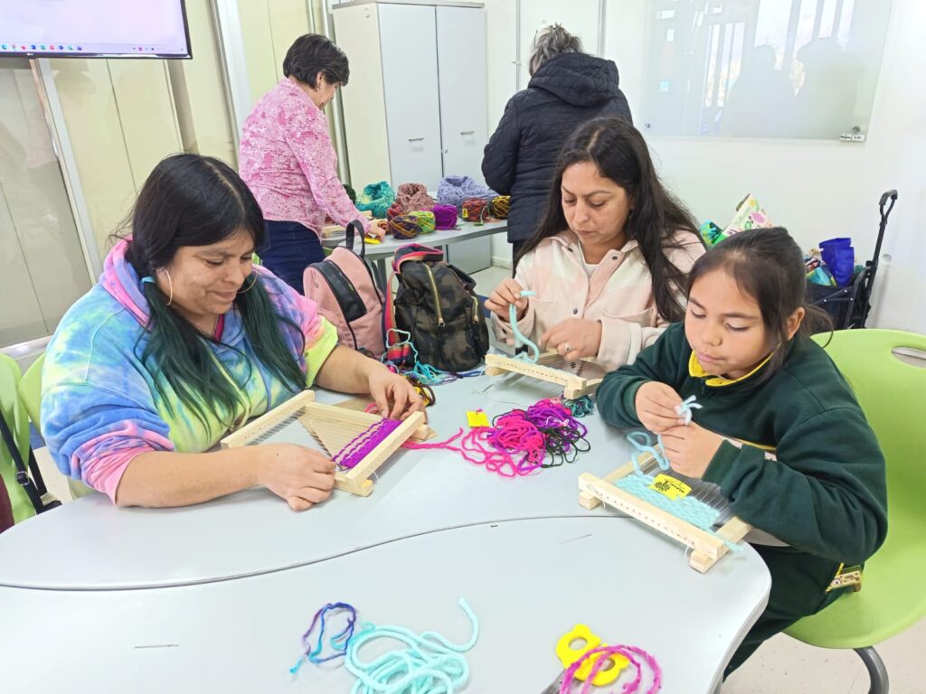 Vecinas de Villa San Pedro Evangelista fortalecen sus emprendimientos con nuevas herramientas y tecnología