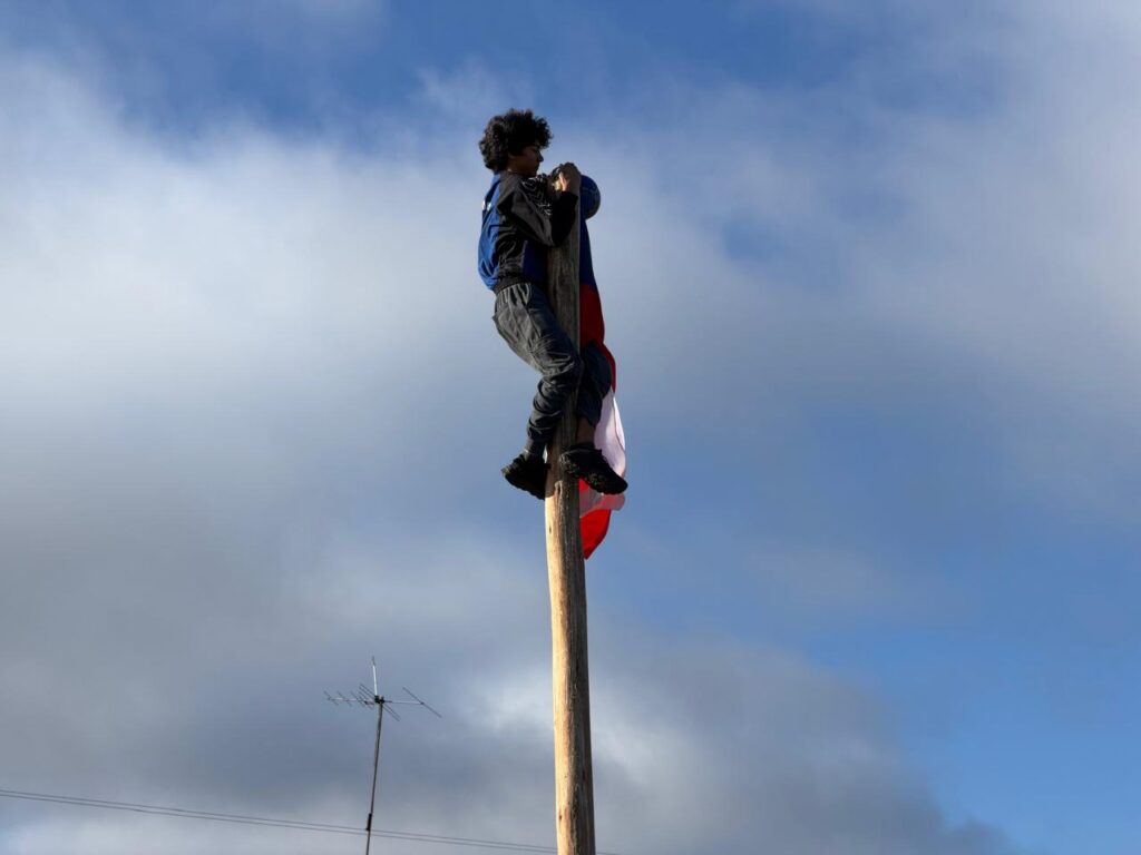 Fondita Barrial Las Dunas reunió a familias de Tirúa en torno a las tradiciones y la vida comunitaria