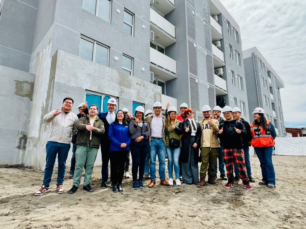 Seremi de Vivienda destaca el aporte al empleo en visita a Megaproyecto Costa Norte que alcanza un 76% de avance